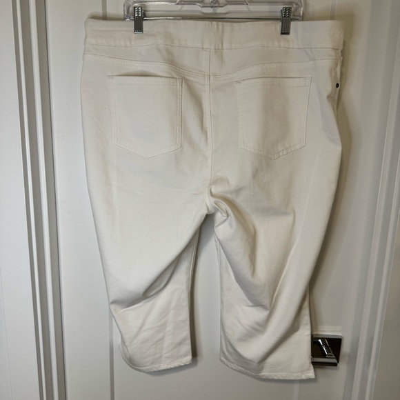 Chico’s Cropped Capri White Size 3.5 XL - Picture 3 of 8